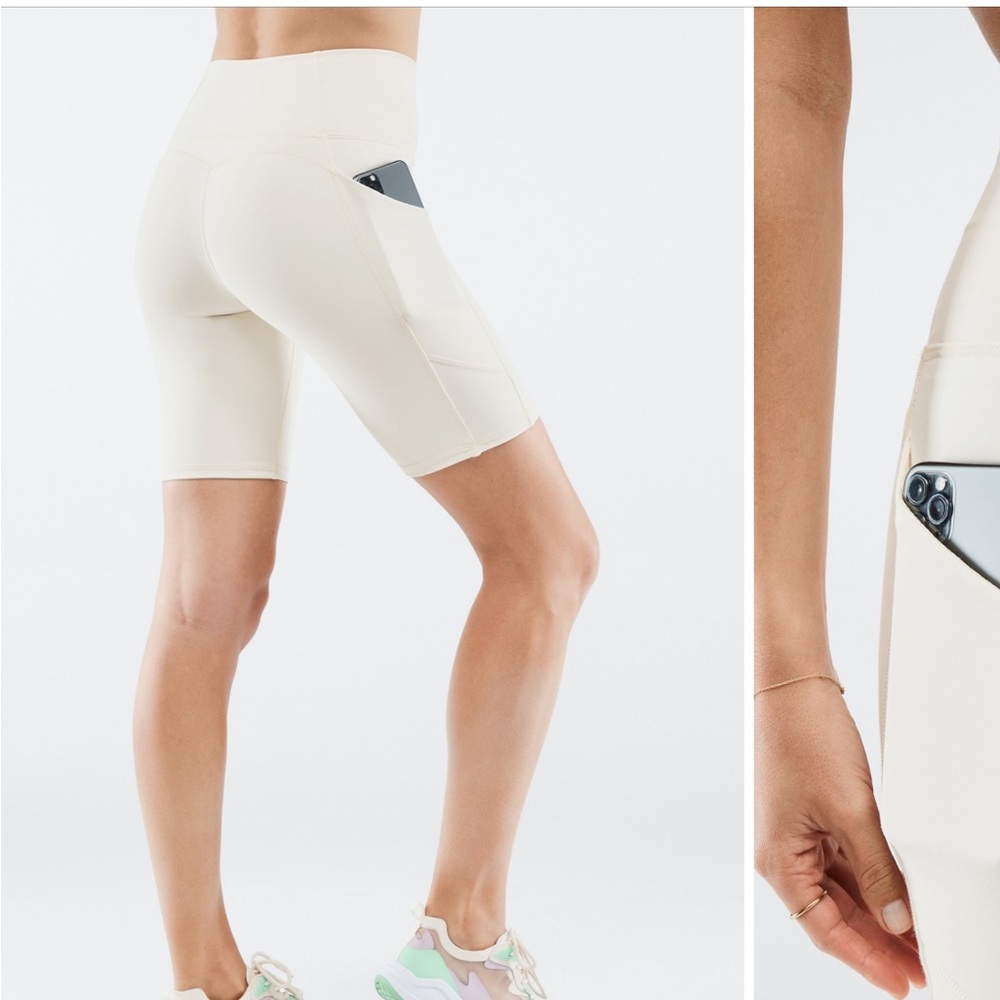 Fabletics shorts